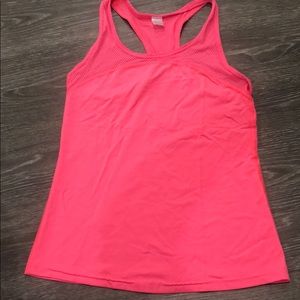 Gap fit tank top